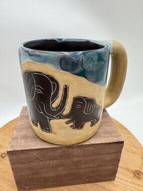 Mara Stoneware Elephant Mug  Made in Mexico cup